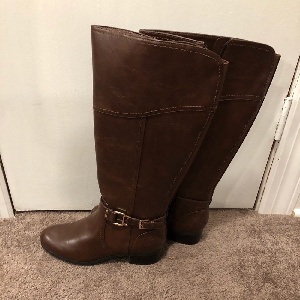 NEVER WORN Tall Brown Boots
